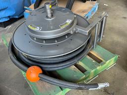 (1) HANNAY Spring  Hose reel/Hyd. (2) 1" hoses 50' Pt# SSN800, LOAD OUT FEE