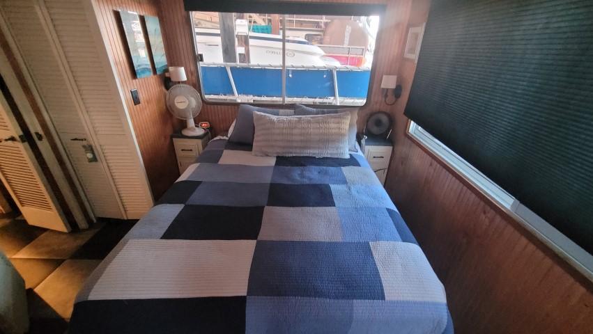 "1968 STARDUST CRUISER HOUSEBOAT,  APPROXIMATELY 60FT ORIGINALLY ORDERED BY