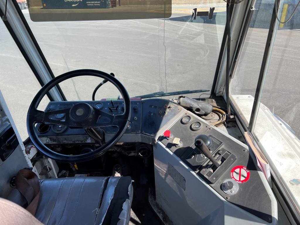 2015 Kalmar Ottawa 4x2 Yard Truck,