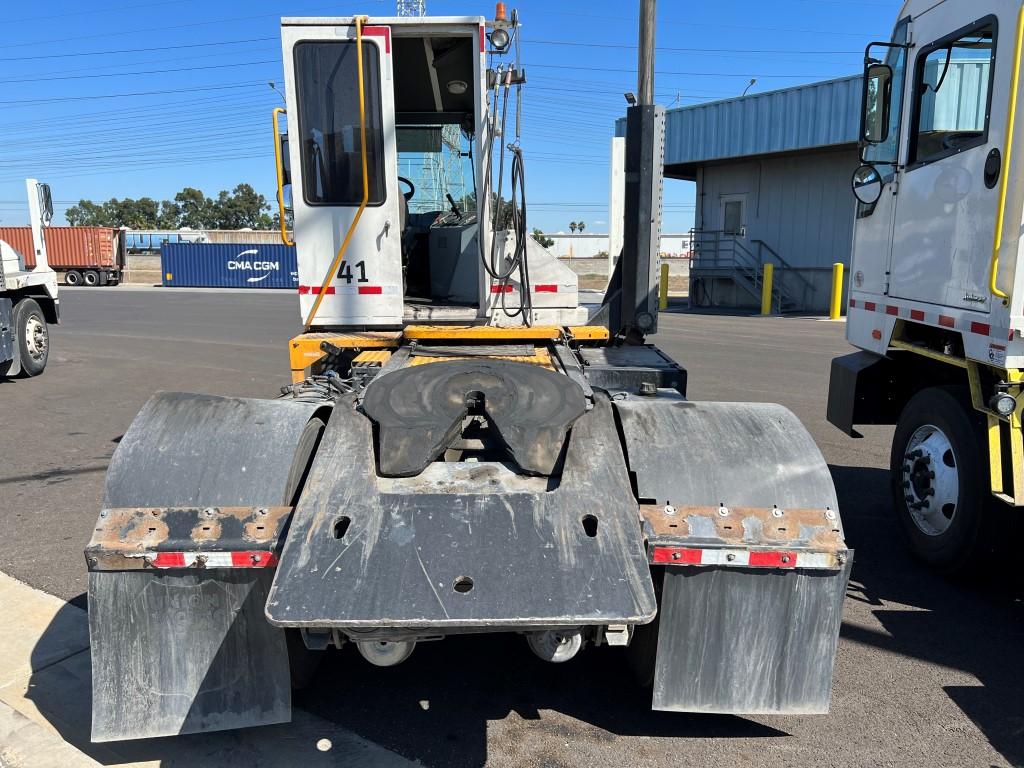 2015 Kalmar Ottawa 4x2 Yard Truck,