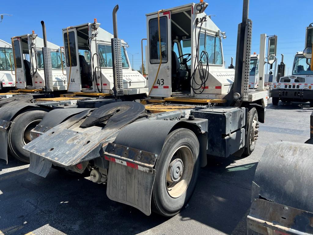 2015 Kalmar Ottawa 4x2 Yard Truck,