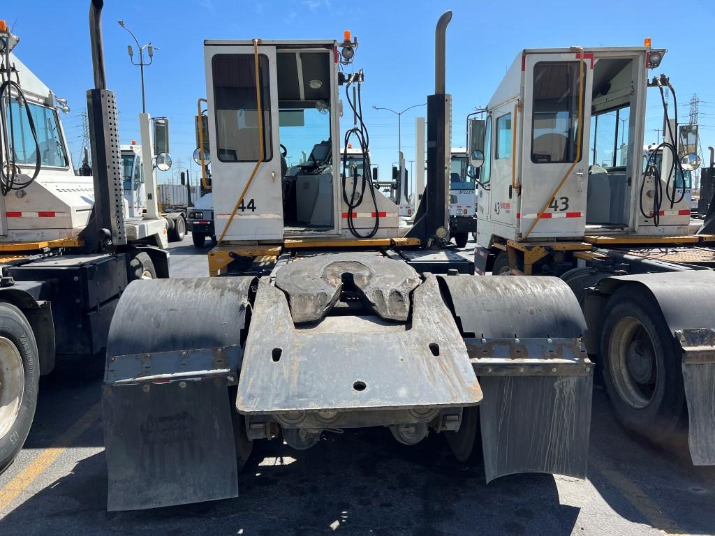 2015 Kalmar Ottawa 4x2 Yard Truck,