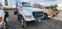 2000 FORD F650 CAB/CHASSIS TRUCK, 239763 MILES,  DAYCAB, CAT 3126 DIESEL, A