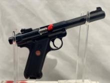 RUGER MARK IV PISTOL,  SEMI-AUTO, .22, TARGET, BLACK, LIKE NEW CONDITION IN