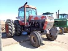 CASE IH 7130 WHEEL TRACTOR  2WD, POWER SHIFT WITH 2 REVERSE GEARS, 3-REMOTE