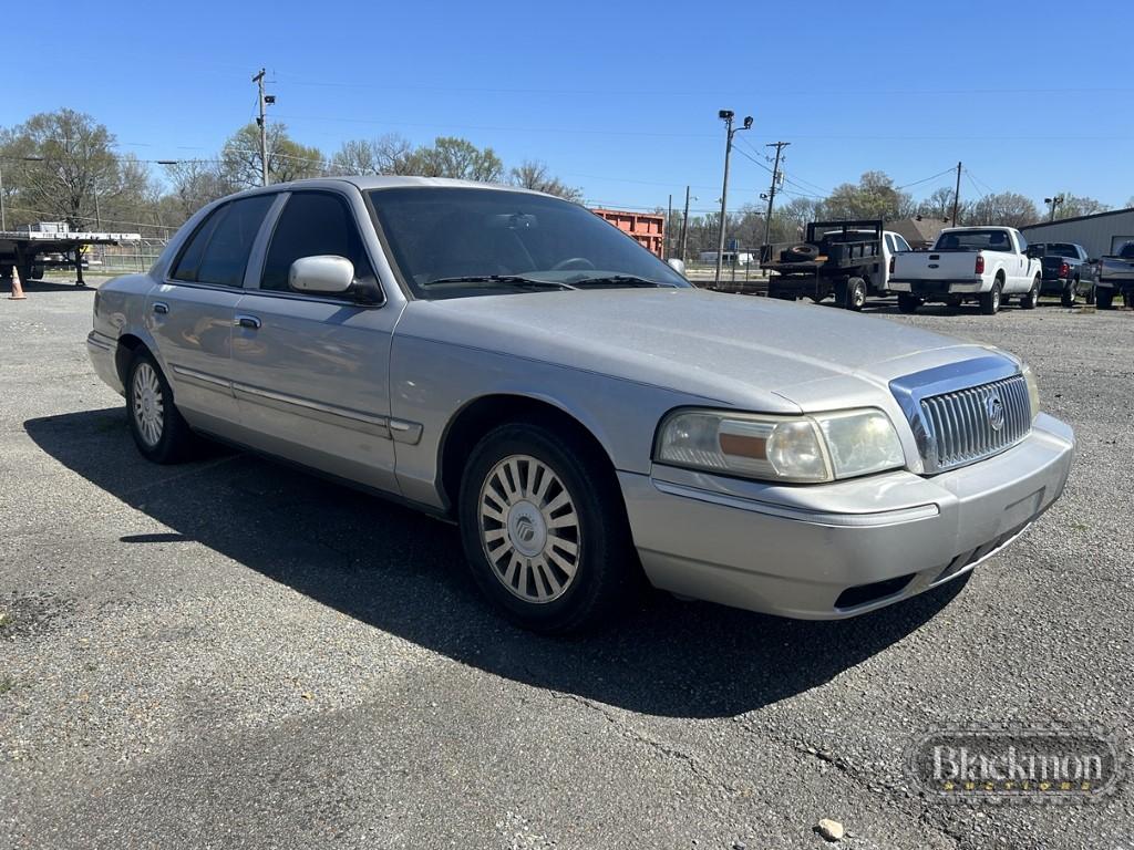 2007 MERCURY GRAN MARQUIS LS CAR, 156,376+ mi,  FOUR DOOR, NEEDS TRANSMISSI