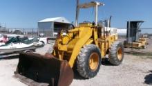 INTERNATIONAL 510 WHEEL LOADER,  CANOPY, BUCKET, 4X4, DIESEL, STARTS/RUNS,