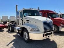 2016 MACK CXU613 DAYCAB TRACTOR TRUCK,  MACK MP8, DIESEL, M DRIVE AUTOSHIFT