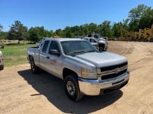 2010 Chevrolet 2500HD Pickup, Silverado, Ext Cab, 2WD, 6.0L Gas, Approx 348