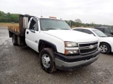 2006 CHEVROLET 3500 PICKUP 280,761 (+/-)  11' METAL FLAT BED W/ HIDDEN GOOS