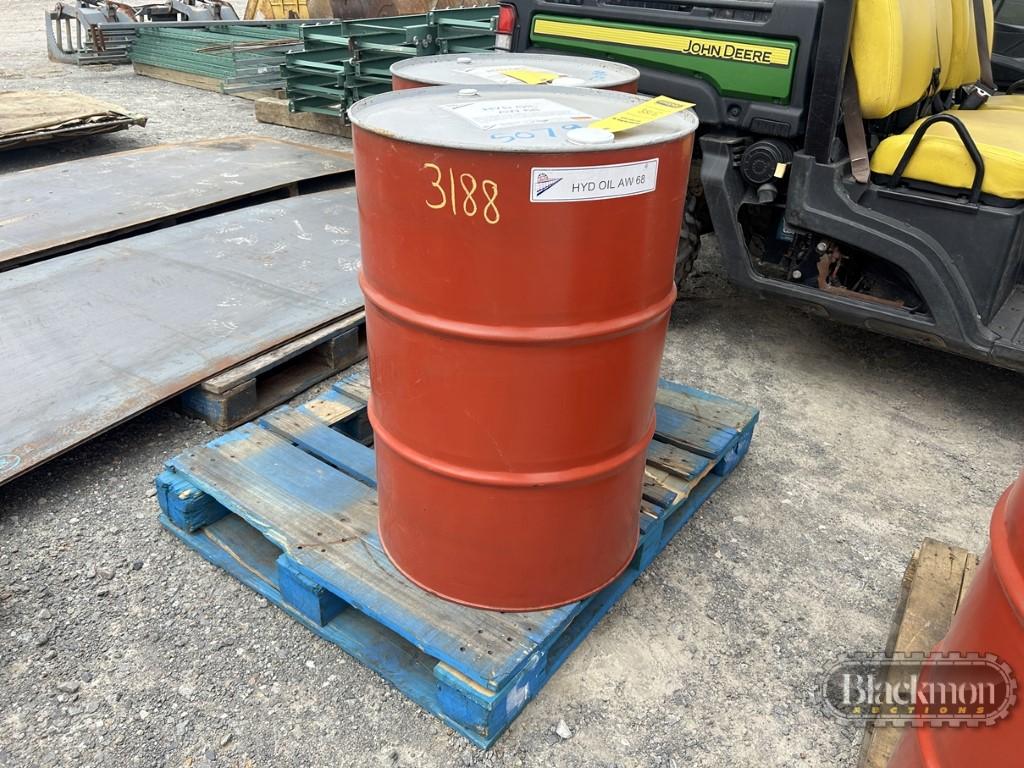 55 GALLON DRUM OF HYDRAULIC OIL,  AW68