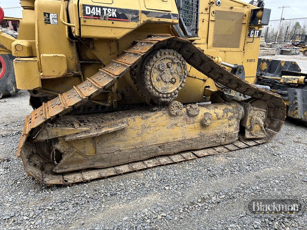 CATERPILLAR D4H TSK SKIDDER DOZER, 4202+ hrs  CAB, AC, 6 WAY BLADE, SWEEPS,