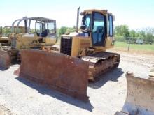 2006 CATERPILLAR D5GLGP DOZER, 4,989hrs(+/-)  CATERPILLAR, DIESEL, 6 WAY BLADE,