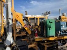 KERSHAW 1212 TIE HANDLING CRANE, HOURS ON METER - 7803,  GROSS WEIGHT - 186