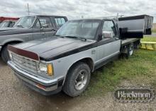 1982 CHEVROLET S-10 FLATBED TRUCK,  V6 GAS, AUTO, PS, AC, TOOLBOX, ORIGINAL