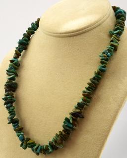 FREE FORM TURQUOISE SINGLE STRAND NECKLACE