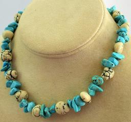 TURQUOISE AND WHITE BUFFALO SMALL NECKLACE