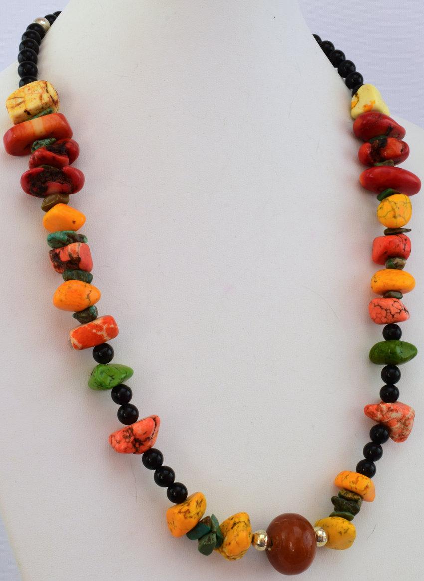 MULTI STONE LONG NECKLACE