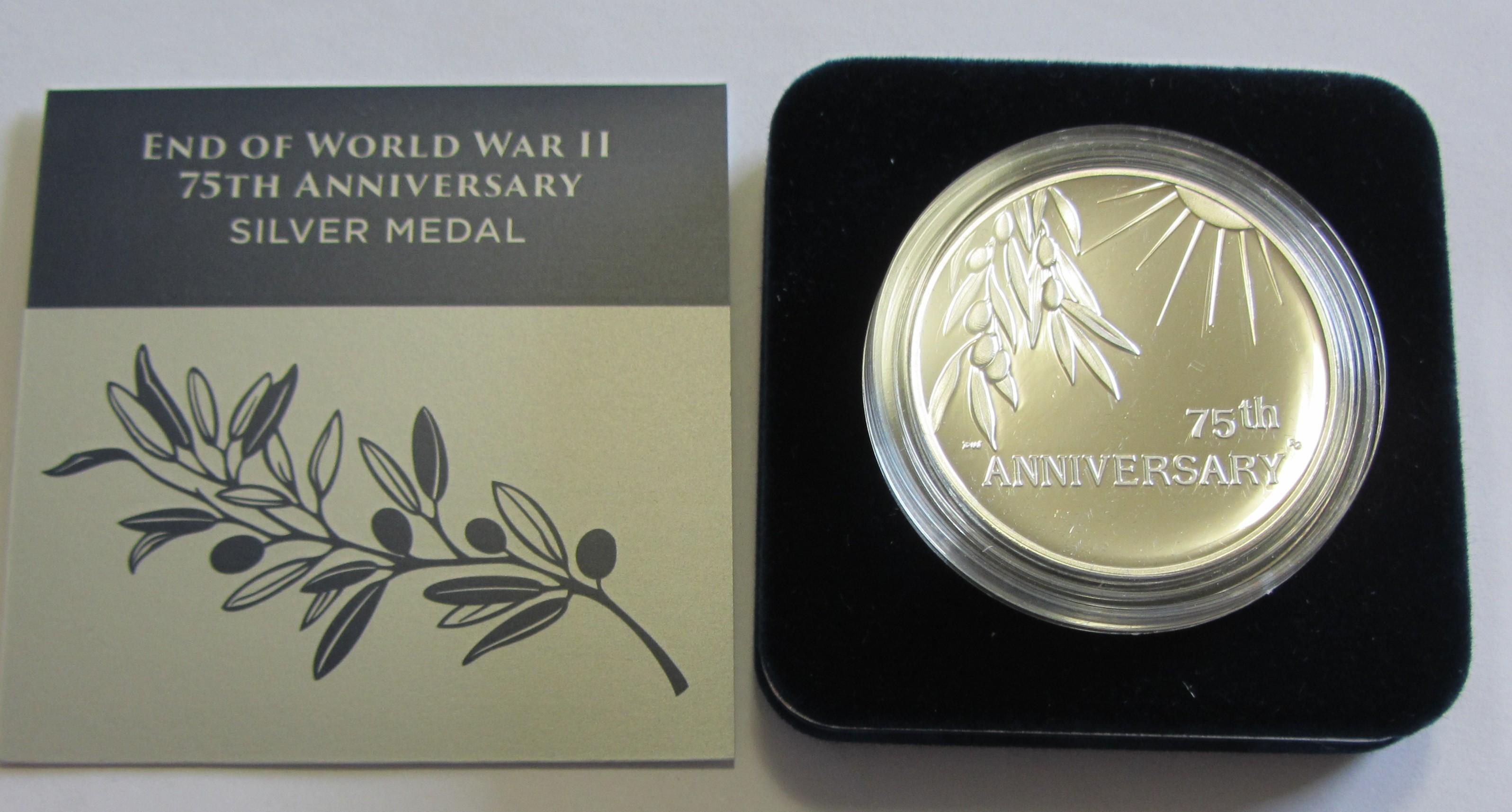 NEW ISSUE 2020 WORLD WAR II SILVER MEDAL 75TH ANNIVERSARY