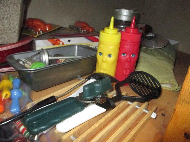 Grilling and Picnic Utensils