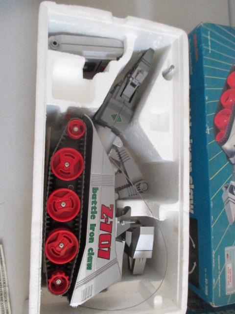 2 Radio Shack Z-707 Battle Iron Claws with Boxes