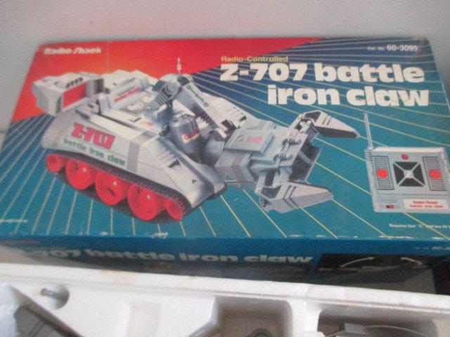 2 Radio Shack Z-707 Battle Iron Claws with Boxes