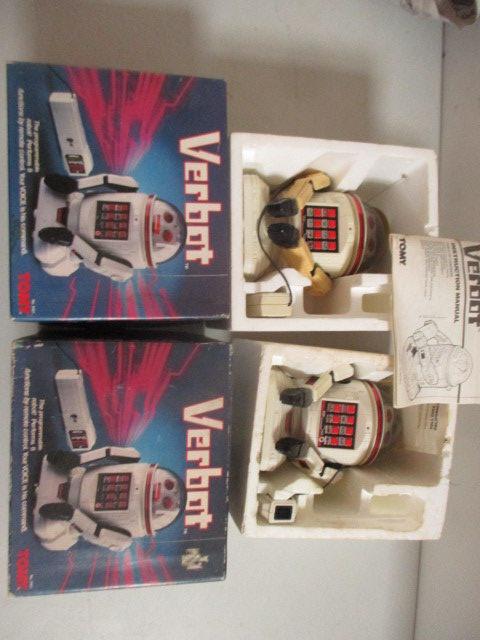 2 Tomy Verbot Robots with Boxes