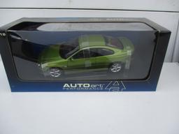 AUTOart Performance Holden Monaro CV8 and HSV. VT2 Clubsport R8 1.18 Die Cast MIB