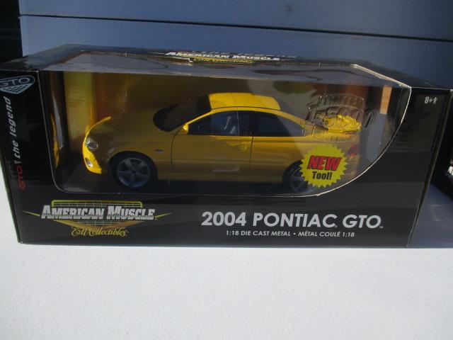 10 American Muscle 1:18 Diecast Cars MIB