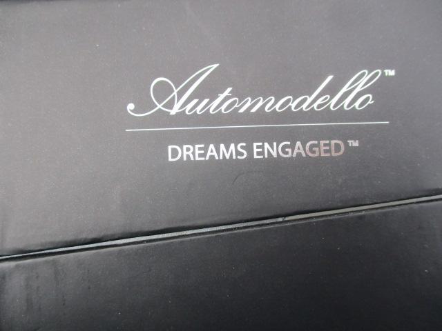 Automodello Dreams Engaged 1971 Lincoln Continental Mark ITI Limited Edition 0f 499 - 1:24 Scale MIB