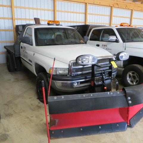 2002 DODGE RAM 2500 Laramie SLT Diesel 4x4 Extended Cab Dually Stake body Plow & Salt Truck