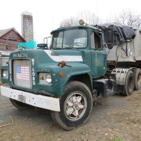 1974 MACK R685ST TA Conventional Tractor, VIN R685ST44823