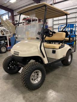 EZGO TXT48 GOLF CART, LIFTED, 4 SEATER, FOLD UP BED, GOOD BATTERIES, NOT RUNNING