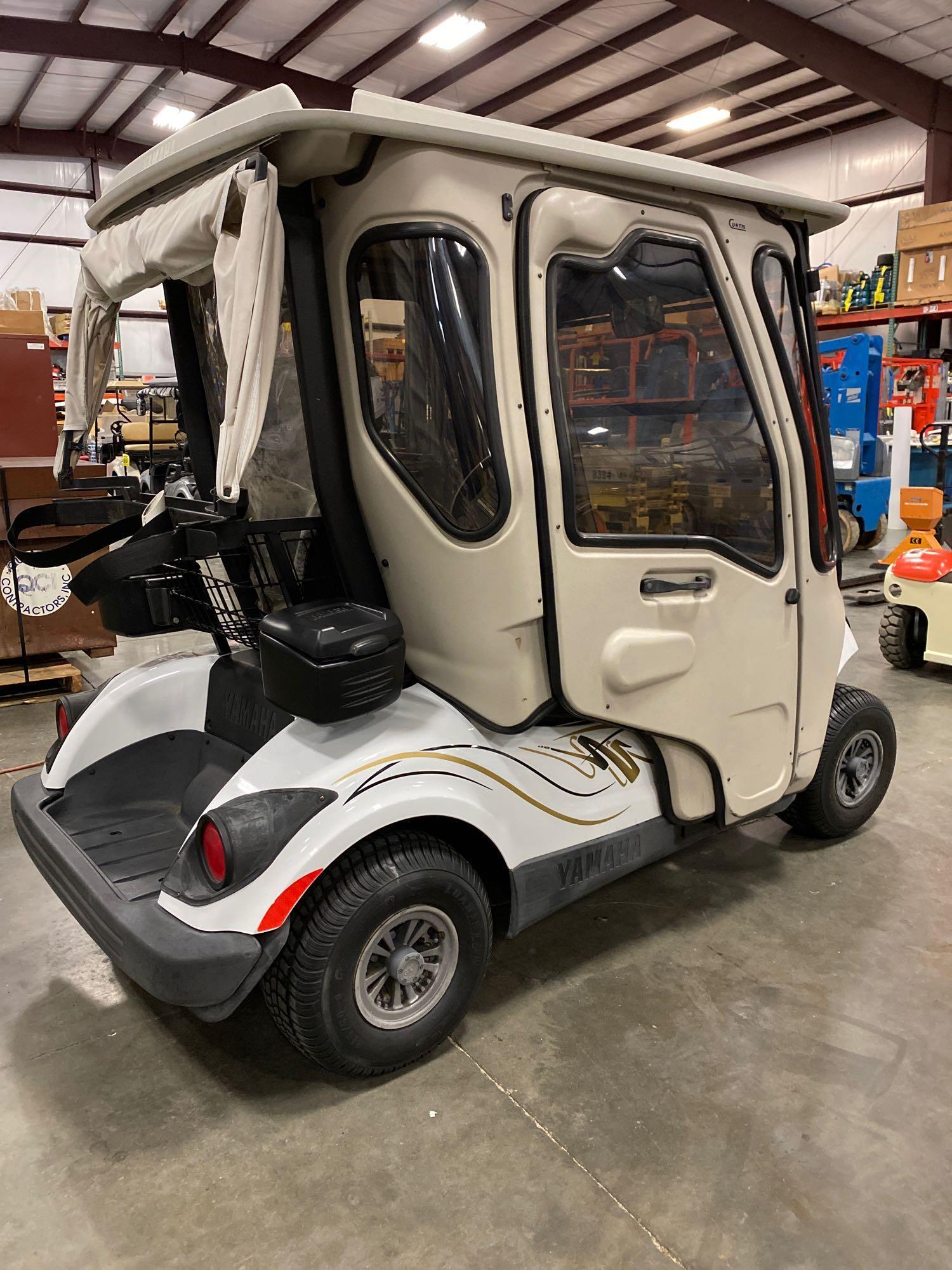 YAMAHA ELECTRIC GOLF CART, CURTIS ENCLOSED BODY, BREEZEEASY AIR, RUNS AND DRIVES