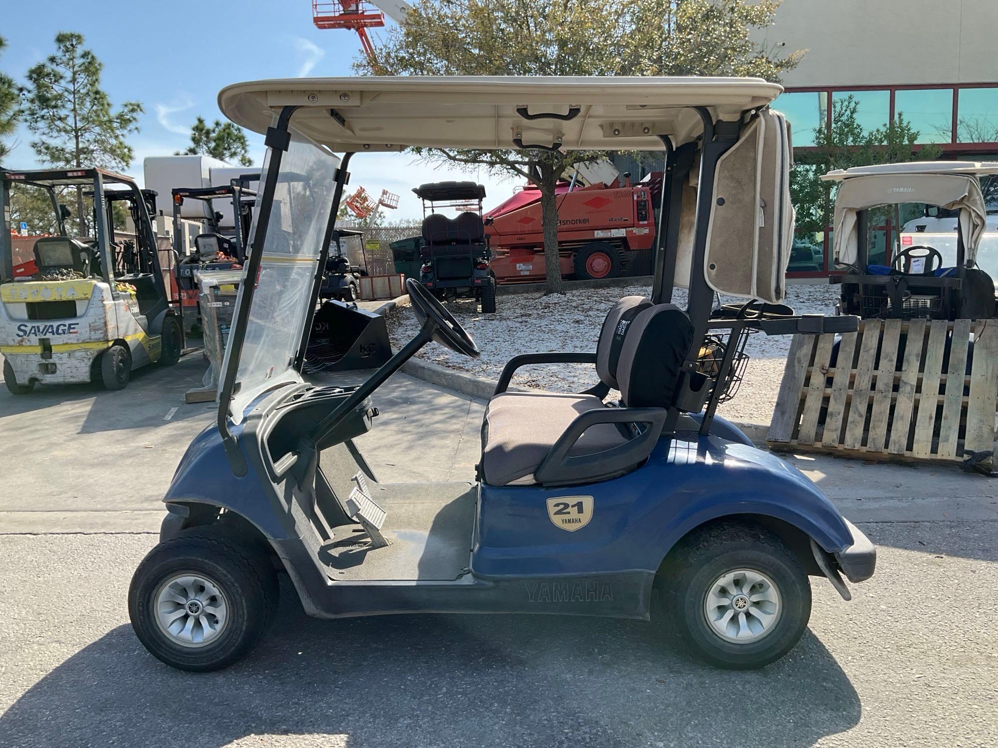 2015 YAMAHA GOLF CART MODEL YDREX5, ELECTRIC, 48VOLTS, BILL OF SALE ONLY , BATTERY CHARGER INCLUD...