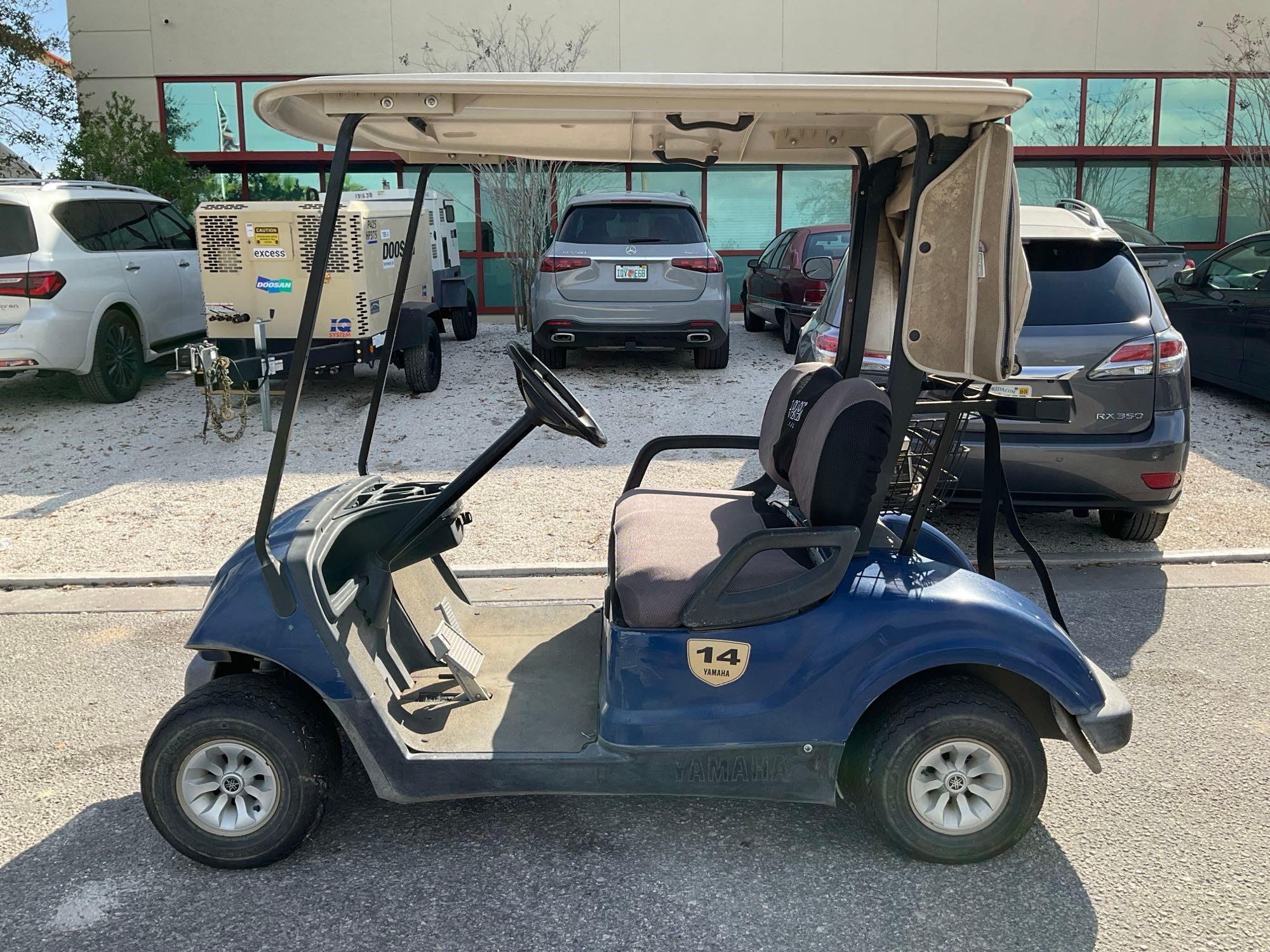 2015 YAMAHA GOLF CART MODEL YDREX5, ELECTRIC, 48VOLTS, BILL OF SALE ONLY , BATTERY CHARGER INCLUD...