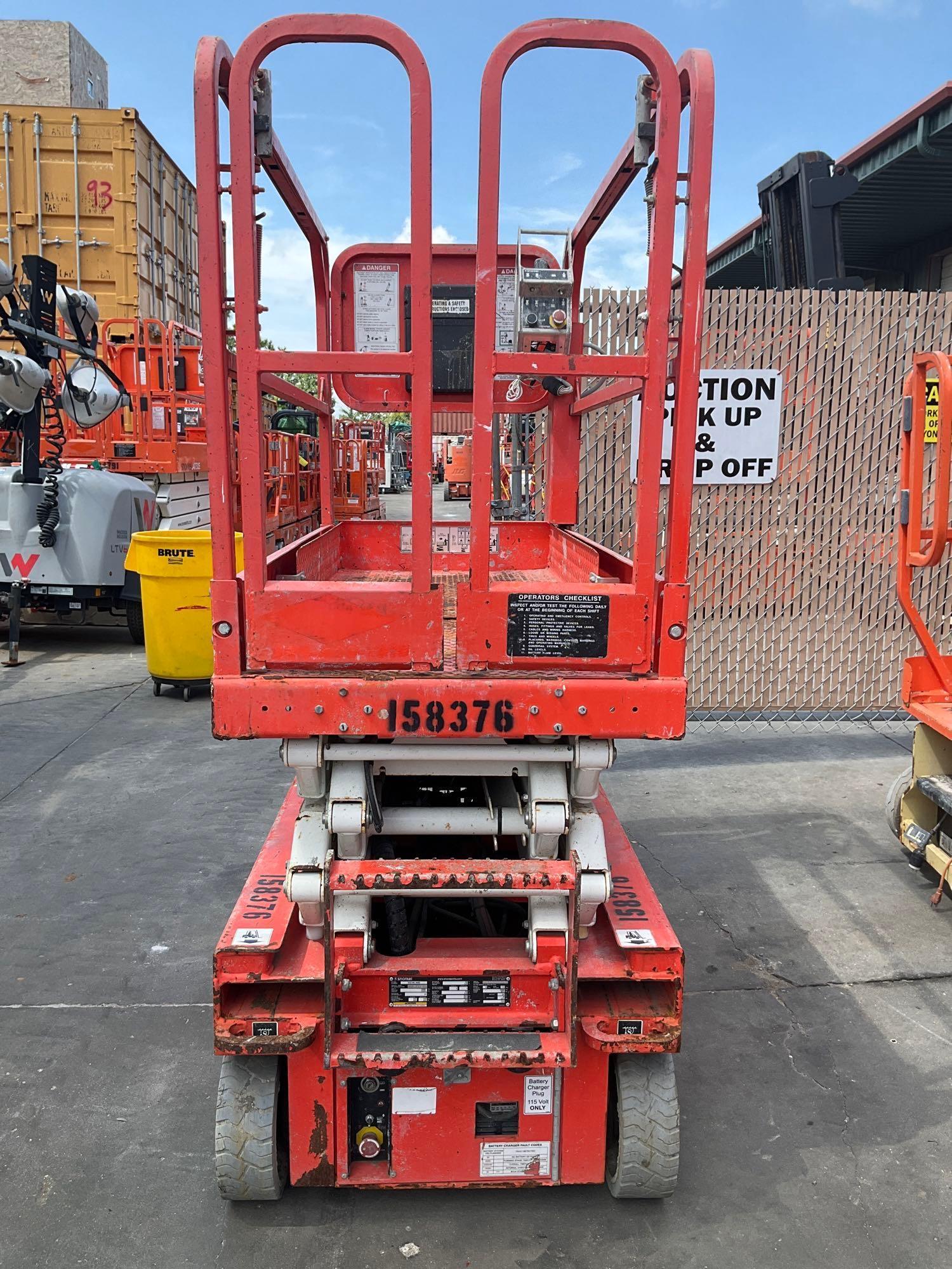 2015 SNORKEL SCISSOR LIFT MODEL S3219E ANSI , ELECTRIC, APPROX MAX PLATFORM HEIGHT 19FT, NON MARK...