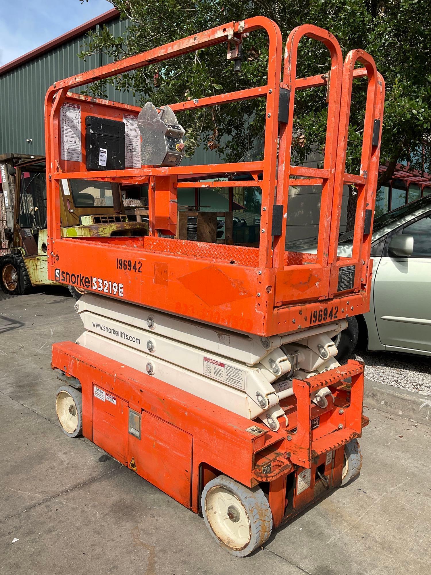 2017 SNORKEL SCISSOR LIFT MODEL S3219E ANSI , ELECTRIC, APPROX MAX PLATFORM HEIGHT 19FT, NON MARK...