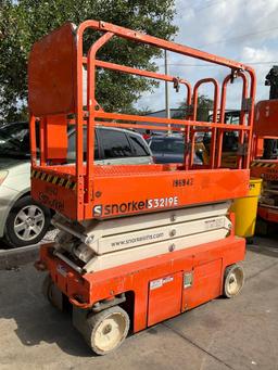 2017 SNORKEL SCISSOR LIFT MODEL S3219E ANSI , ELECTRIC, APPROX MAX PLATFORM HEIGHT 19FT, NON MARK...