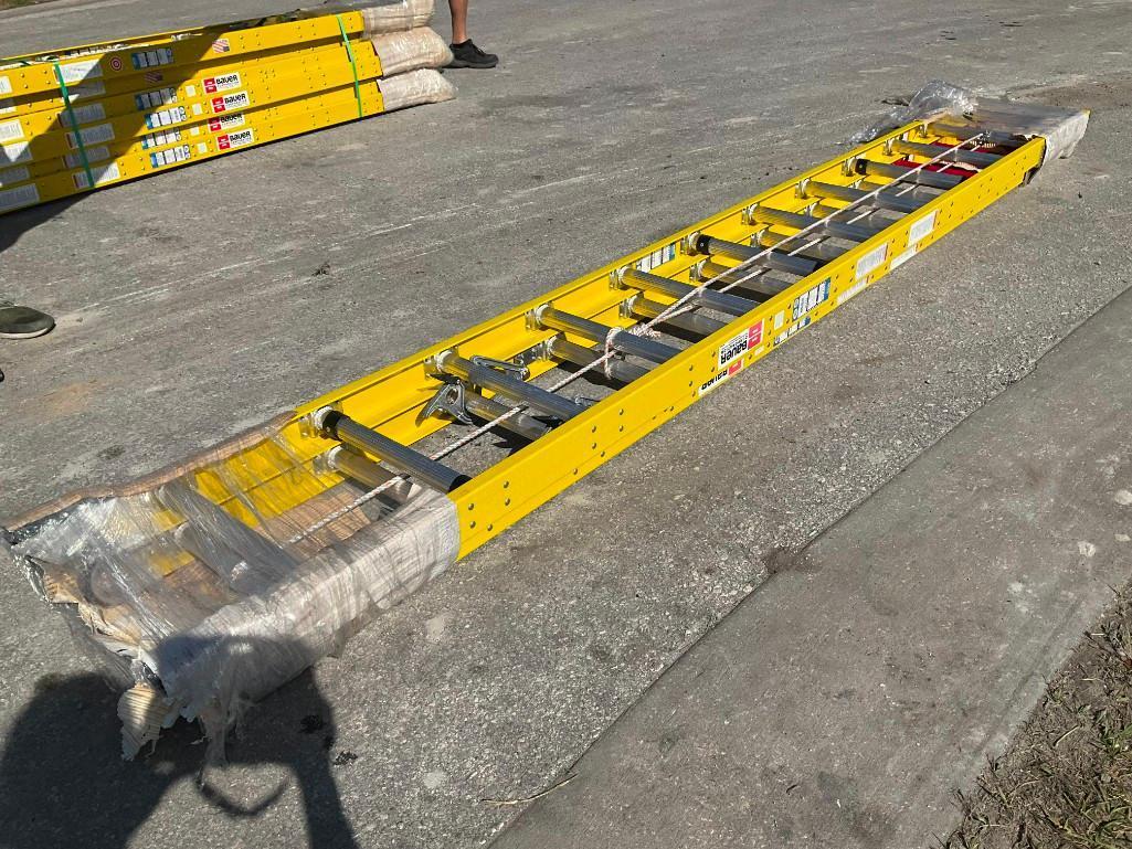 ( 1 ) BAUER EXTRA HEAVY DUTY LADDERS TYPE IAA , APPROX LADDERS SIZE 24FT ( PLEASE NOTE STOCK PHOTOS