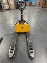 BIG JOE ELECTRIC PALLET JACK WITH EXTRA BATTERY & BATTERY CHARGER, RUNS & OPERATES