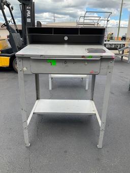 ULINE WORK STATION TABLE , APPROX 35? W x 30? L x 50? T