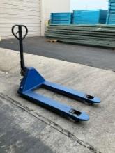 ULINE H7504 HYDRAULIC PALLET JACK, APPROX MAX CAPACITY 5500LBS