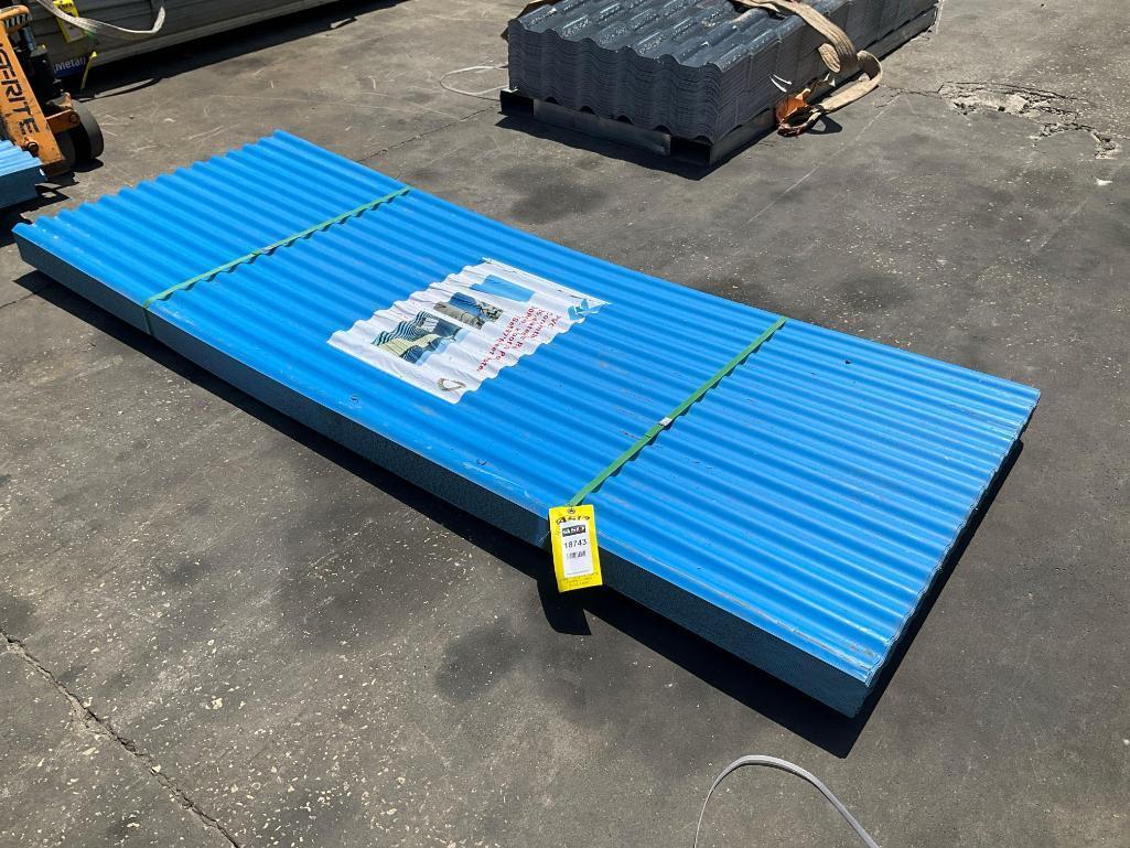 UNUSED PVC SYNTHETIC RESIN POLYERTERCORRUGATED ROOF SHEET, APPROX 35.43IN x 7.87FT, APPROX 30