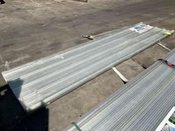 UNUSED POLYCARBONATE ROOF PANELS CLEAR, APPROX 35.43IN x 11.81FT, APPROX 30 PIECES ( PLEASE NOTE