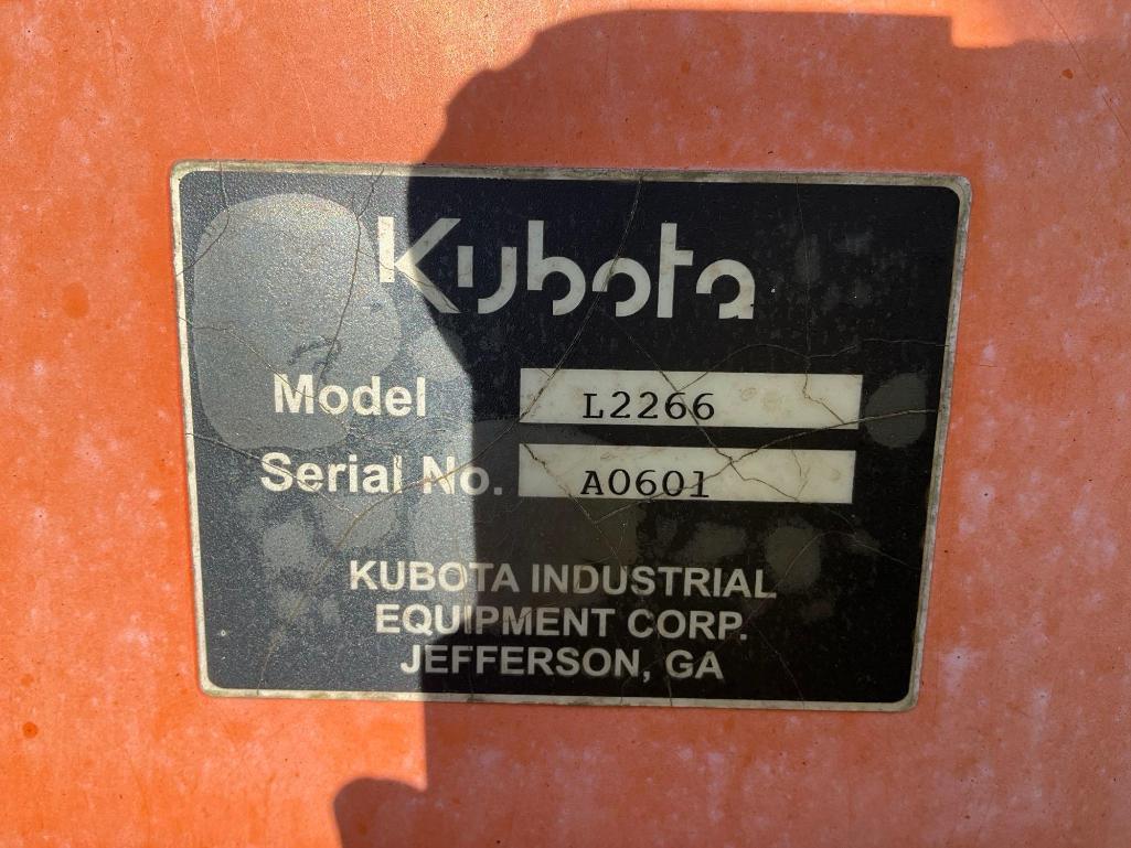 KUBOTA BUCKET ATTACHMENT FOR TRACTOR MODEL L2266, 66IN LONG