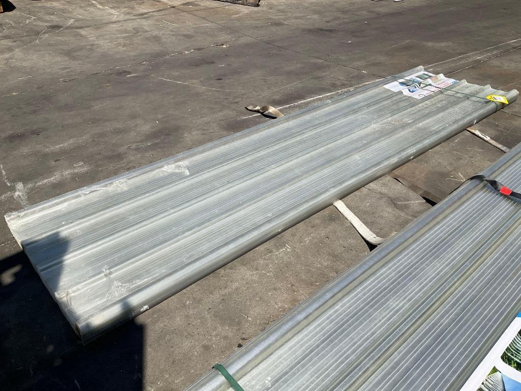 UNUSED POLYCARBONATE ROOF PANELS CLEAR, APPROX 35.43IN x 11.81FT, APPROX 30 PIECES