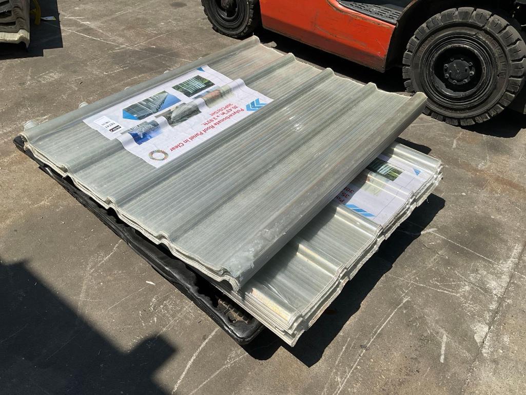 UNUSED (2 ) SETS OFPOLYCARBONATE ROOF PANELS CLEAR, APPROX 35.43IN x 3.93FT, APPROX 30 PIECESEACH