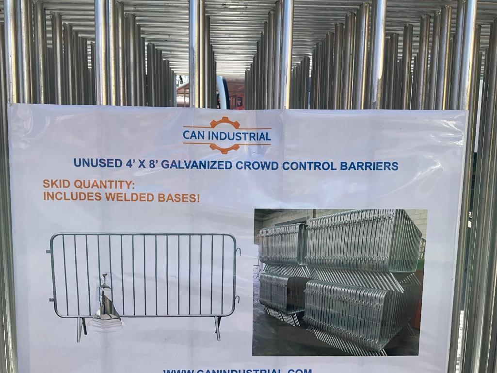 UNUSED 36PCS GALVANIZED CONSTRUCTION SITE / CROWD CONTROL FENCE/BARRICADES, APPROX 4FT x 8FT