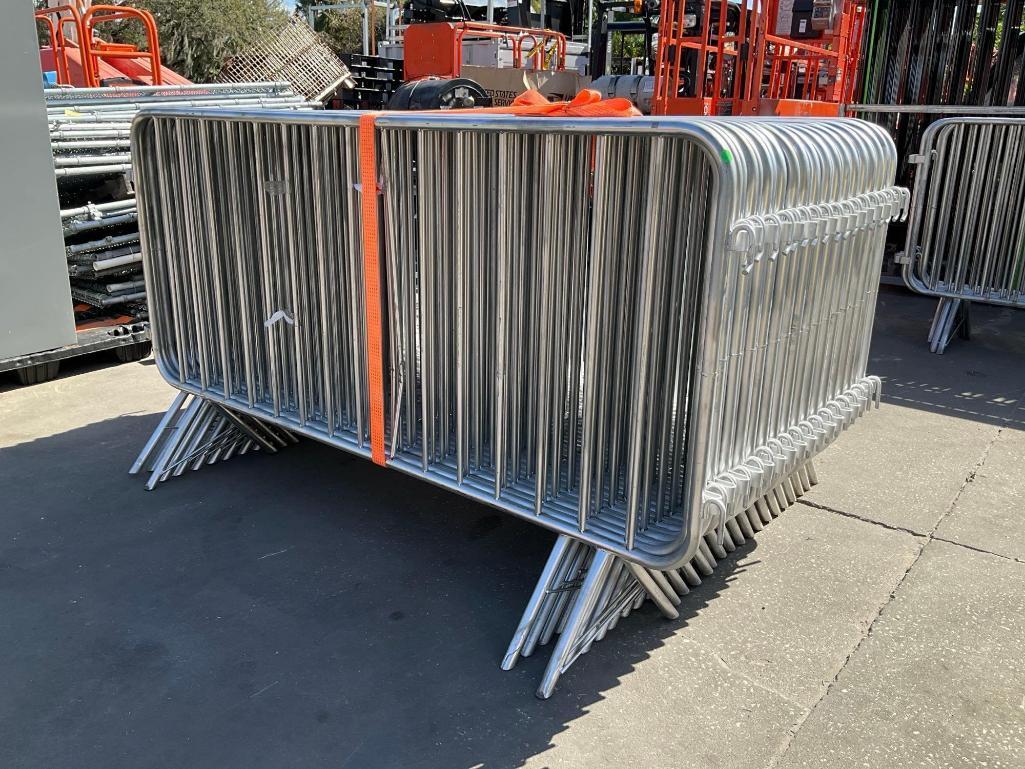 UNUSED 36PCS GALVANIZED CONSTRUCTION SITE / CROWD CONTROL FENCE/BARRICADES, APPROX 4FT x 8FT